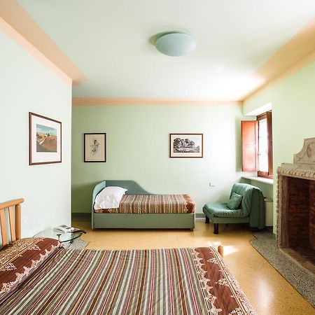 Locanda Da Ciacci Petriano المظهر الخارجي الصورة