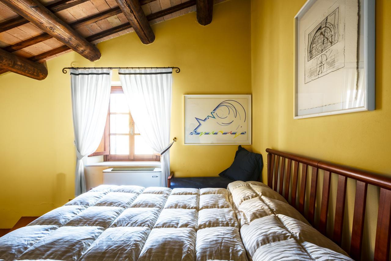 Locanda Da Ciacci Petriano المظهر الخارجي الصورة